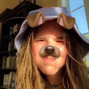 Meet your Posher, Emma